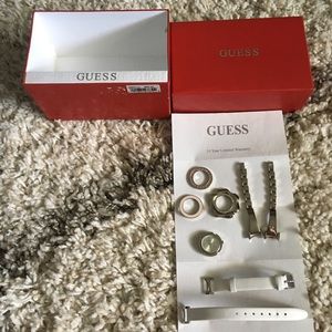 Guess interchangeable watch